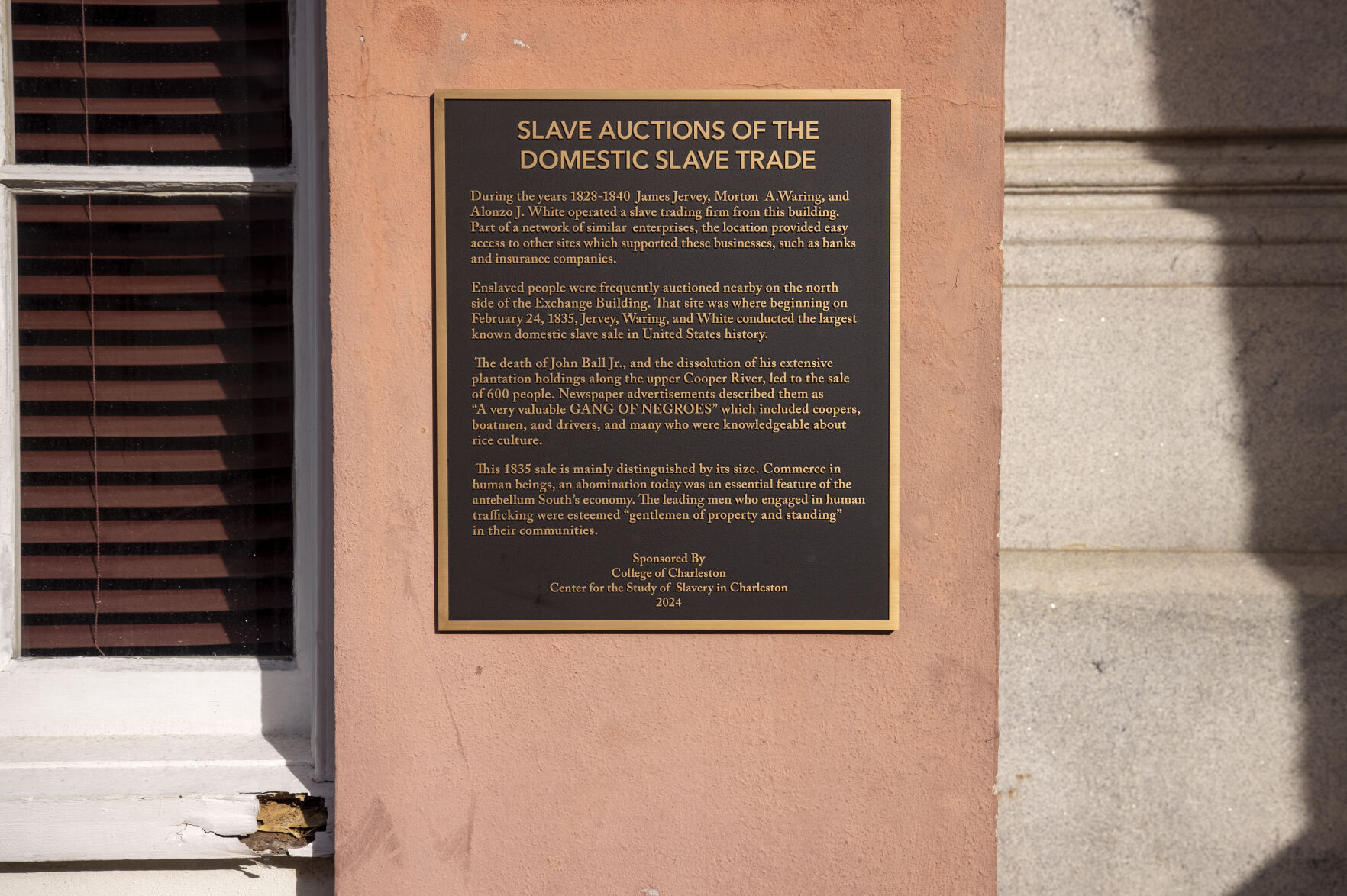charleston-slaveauction-4.jpg